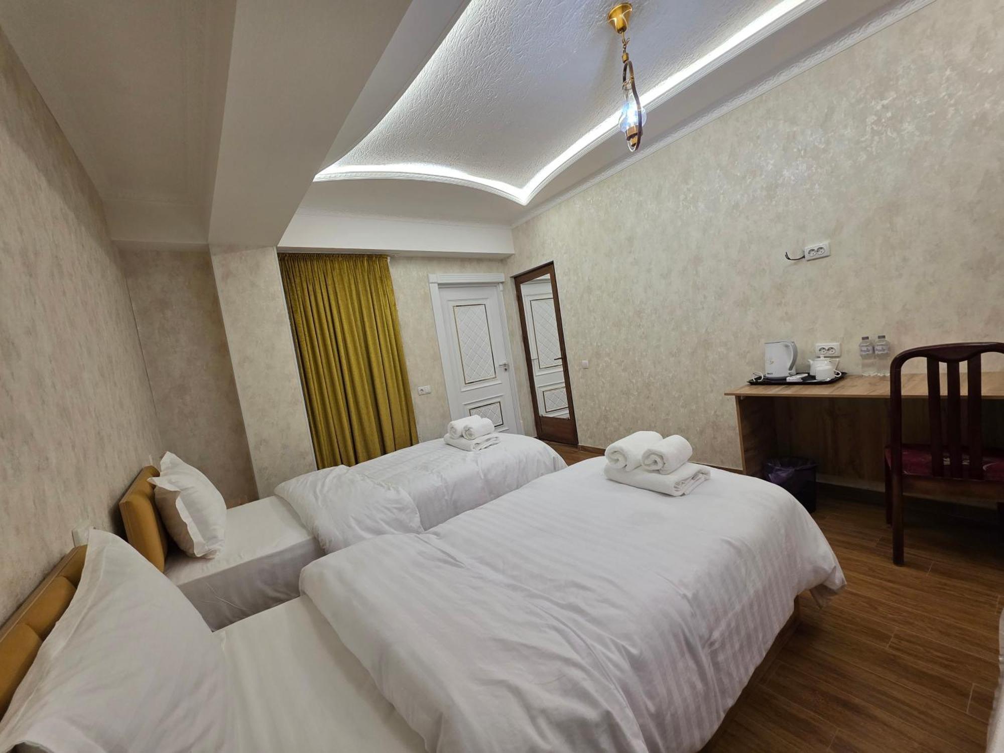 Samarkand Imron Hotel Dış mekan fotoğraf